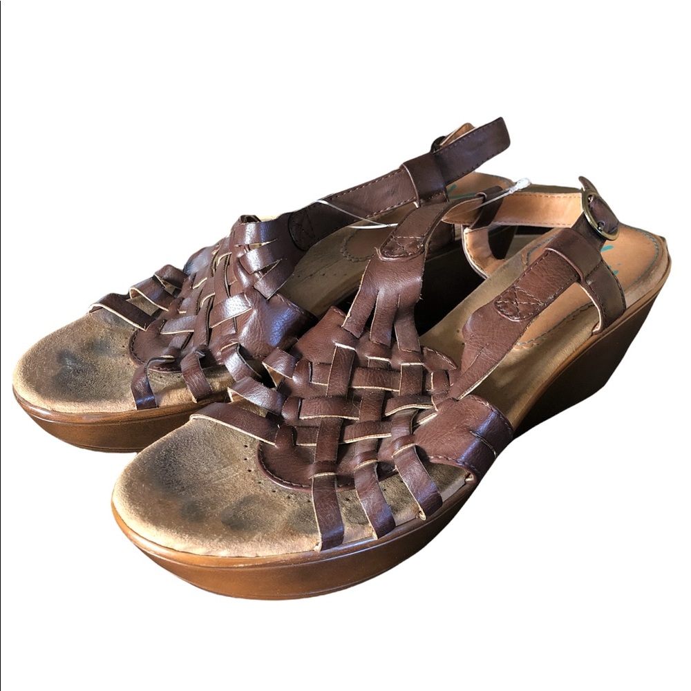 JCPenney YUU Dora wedge sandals size‎ 10